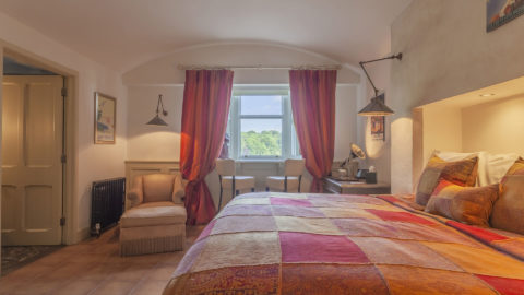 Castle Bedrooms Heritage Strong Rooma