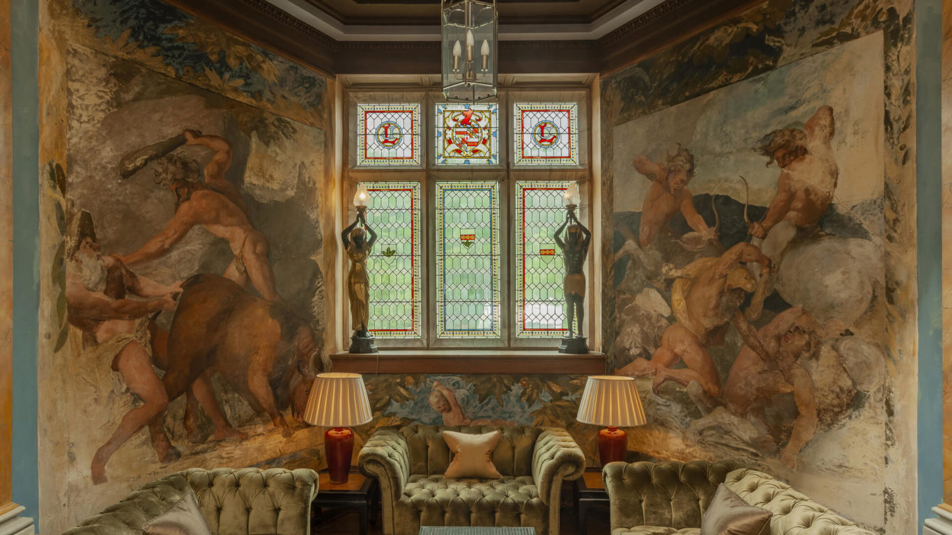 Interiors Long Gallery (2)